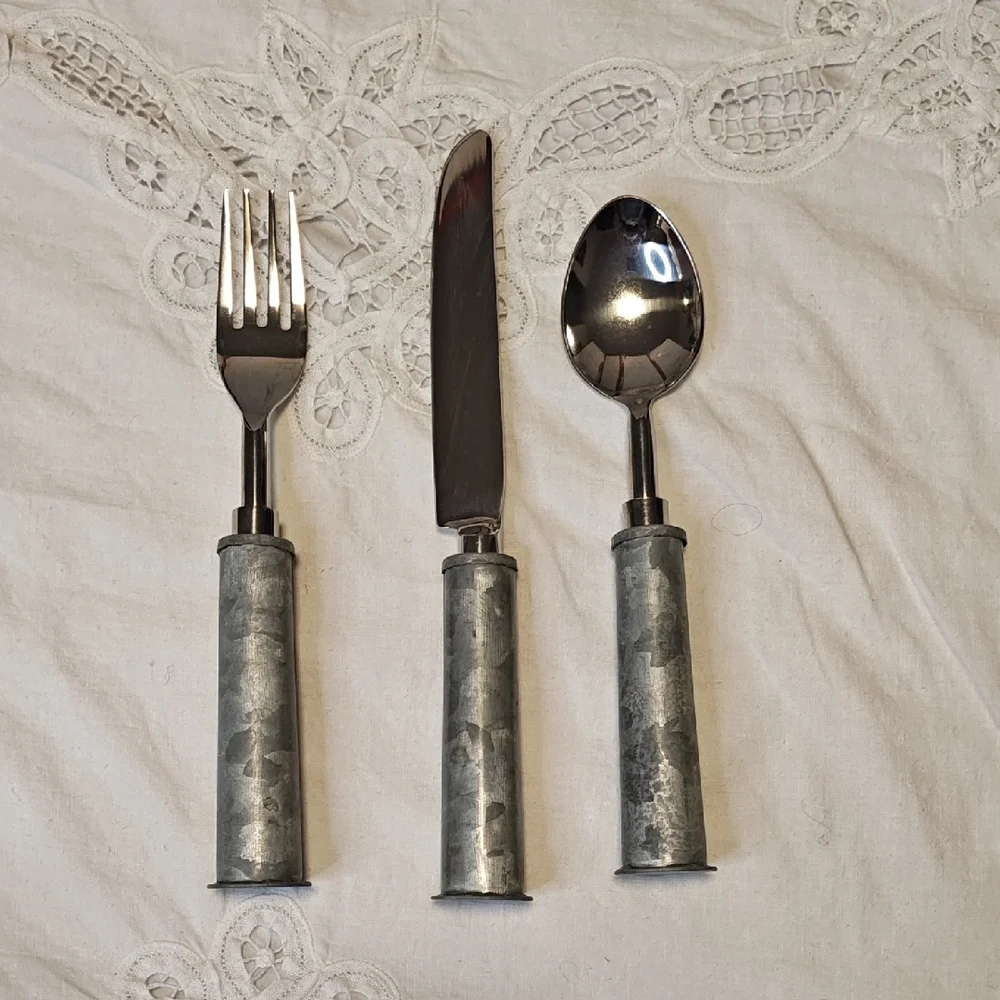 📦 Saro Lifestyle Galvanized Iron Flatware Set - 5 Piece